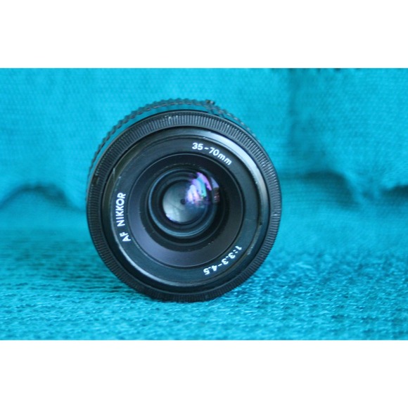 Nikkor AF 35-70mm F1:3.3-4.5 Lens For Nikon SLR Cameras - Picture 1 of 4